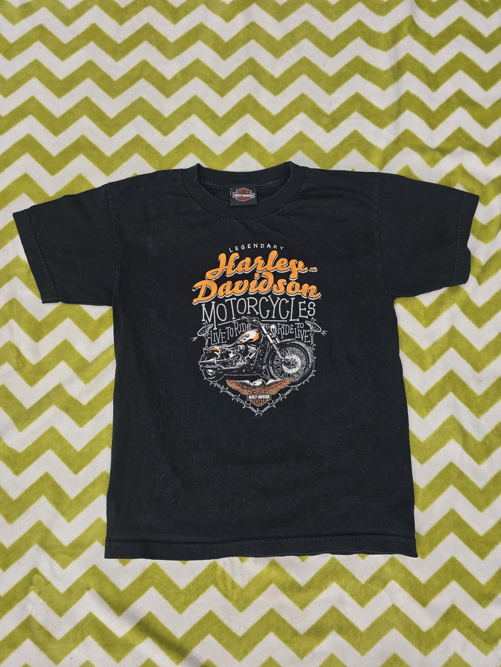 Harley-Davidson Black Tee w/Orange & White Motorcycle Graphic Size Youth Large